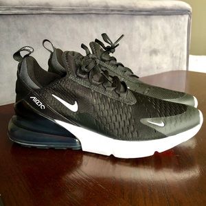 Nike Air Max 270 big kids size US 6Y